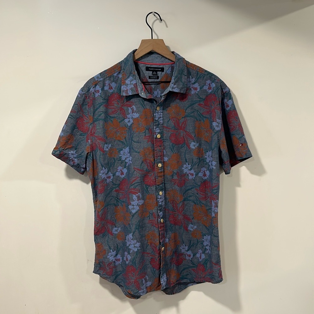 Vintage Tommy Hilfiger Shirt Grey Hawaii Floral